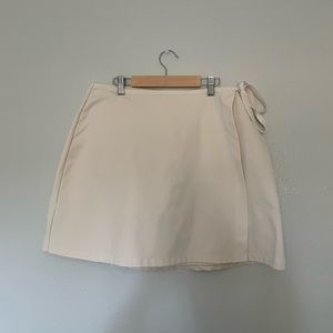 Ivory Weekend Wrap Skort